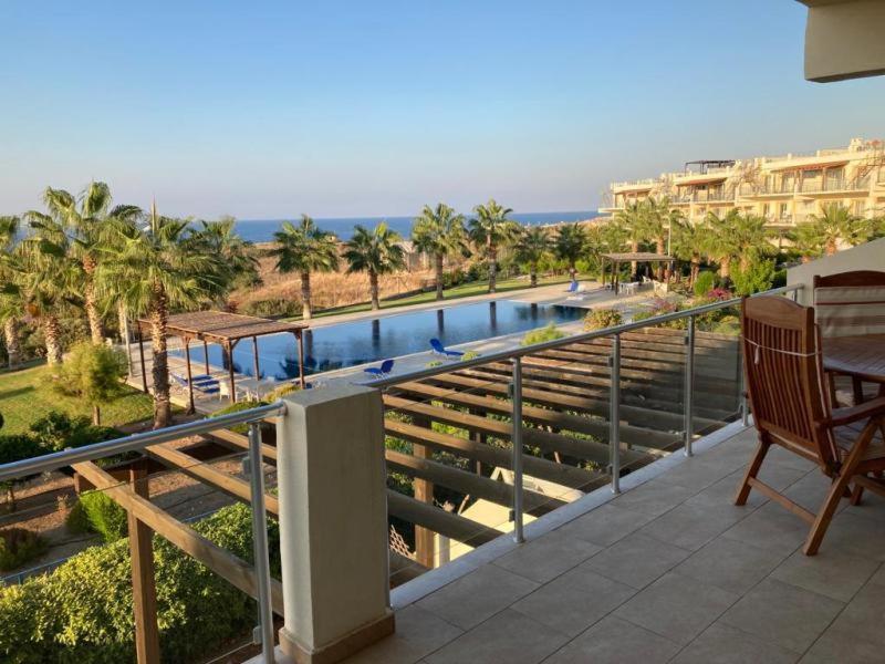 Marina Apartment B 16 - Tatlisu Trnc Akanthou Exterior photo