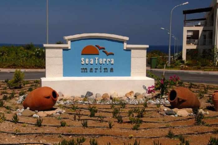 Marina Apartment B 16 - Tatlisu Trnc Akanthou Exterior photo